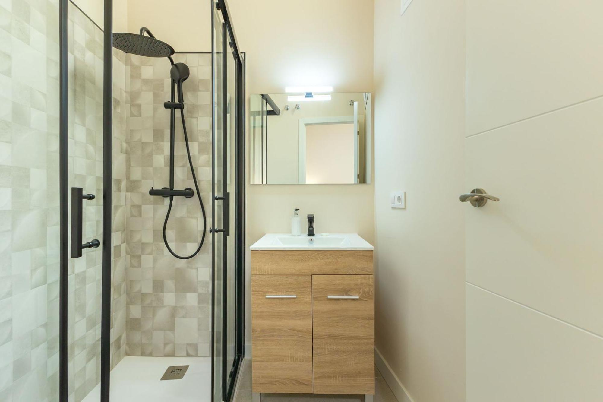 شقة Rt41 Triana Deluxe إشبيلية الغرفة الصورة